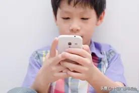 坑娘！十堰11岁男孩打赏主播，16天花掉2万元图片