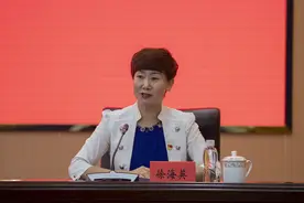 新闻发布 |“龙江最美高校辅导员”徐海英：新时代辅导员要积极践行“四个引路人”图片