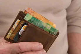 信用卡取现，你了解它的利弊吗？图片