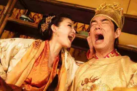 成功男人隐藏着怕老婆的哲学。一跪，二哭，三认错，天下大吉图片