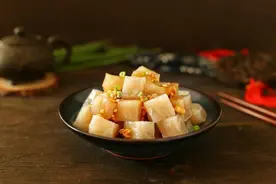 过年做皮冻牢记“2不用”，皮冻筋道弹牙紧实，好吃没异味图片