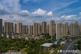 30多层的高层住宅有一天老旧了，谁来开发？结论不太让人满意图片