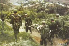 对越还击，我所见到的女兵：十八九岁稚气未消，堪称花木兰图片