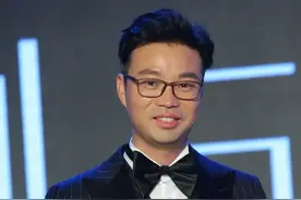 ​喜剧演员王迅：前妻因乳腺癌去世，父母在除夕夜出车祸一死一伤图片