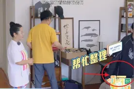 杨迪带张天爱参观卧室时，谁注意张天爱的细节动作？迪妈一脸宠溺图片