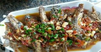 这样吃清道夫鱼，可以把清道夫所有的蛋白质和钙质都吸收