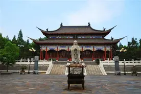 济宁各县市区中考各学校录取分数汇总，学校选择主城区还是县市区图片