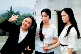 胖婶专找小鲜肉，两人丈夫均小十几岁，包养小28岁男模令人结舌图片