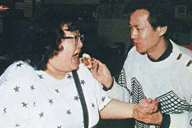 沈殿霞郑少秋的江湖往事，真的不是单纯“爱”或“不爱”那么简单图片