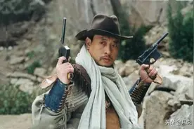 山东悍匪“刘黑七”，无恶不作，找替身保命，被八路军消灭图片