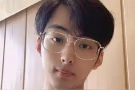 赖不群竟是演员，巅峰赛卖分第一人，瓜妹聊天记录流出图片