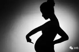 由郑爽代孕事件 回顾中国代孕第一案图片