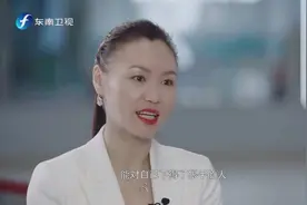 花滑冠军陈露一天只吃2餐，称老公不是有钱人，11岁混血女儿漂亮图片