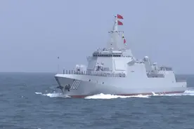 中俄联合舰队会师！055大驱独秀撑门面，垂发数量超越整个俄舰队图片