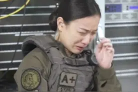 倪妮入戏太深哭得伤心欲绝，情绪失控拍桌大吼，刘德华暖心安慰图片