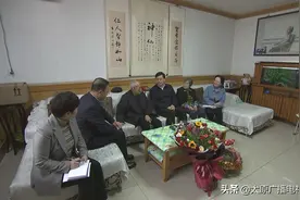 太原：韦韬看望慰问正市级老同志图片