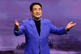 姜昆眼里常含热泪：我改变了养子的命运图片