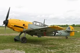 梅塞施米特 Bf-109战斗机是二战中德国空军主力战斗机图片