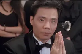 59岁程东晒近照，曾与周星驰同台飙戏，如今却陷“零收入”境地图片