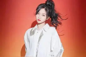 都是美女，大家喜欢谁？图片