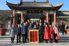 长治、吕梁、晋中三地教育考察团到晋城一中参观交流图片