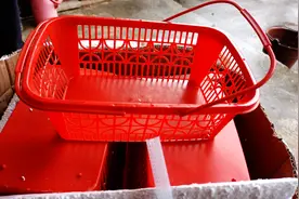 注塑行业真的这么赚钱吗？做半年，休半年，一年居然也能赚150万图片