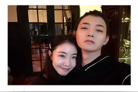 霍尊的沪上情欲流渣男群，让我想起交换女友裸照的纽约芭蕾舞团群图片