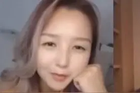 35岁的何洁，走到今天该怪谁呢？成于“超女”败于“婚姻”图片