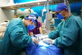 我国首个儿童血管外科专业门诊落户北京儿童医院，主要开展儿童血管瘤、脉管畸形等疾病的开放手术和腔内治疗图片