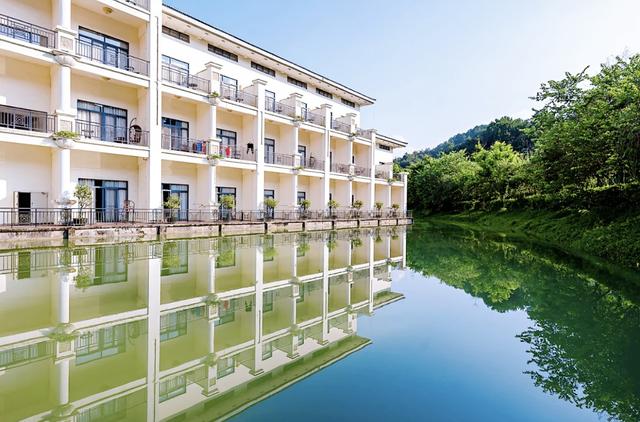 只有10%广东人才知道的粤北“云海天池红叶”，让人一眼沦陷