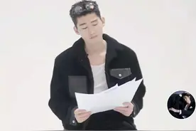 张翰评论区被围攻，粉丝让其帮帮郑爽还激动喊话：来场世纪大复合图片