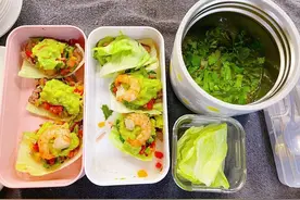 关晓彤晒2个月剧组午餐，50多万人点赞，网友：跪求关妈出菜谱图片