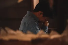 叔叔走后的三十天，一封快递，让我明白了什么是以德报怨图片