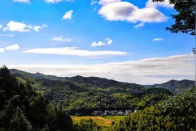 到天柱山带上TA 玩转天柱大峡谷图片
