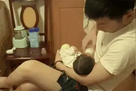 辞职带孩子一年，28岁网红奶爸最后离婚了：谁全职带娃谁弱势？图片