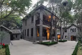 献礼建党100周年|重庆谈判：毛泽东弥天大勇赴渝为和平图片