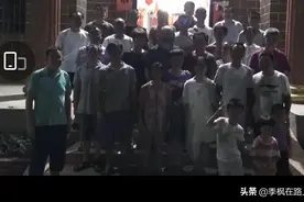 湖南留守女孩高考676分，50位老师来报喜，父母7年只看过三四次。图片