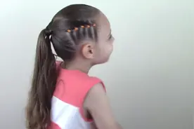 给小女孩这样扎马尾大方又漂亮，独特个性还有气质，家长们来学学视频封面