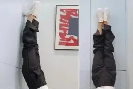 刘涛直播，“甩腿式”倒立！粉丝直呼：练的瑜伽还是“杂技”？图片