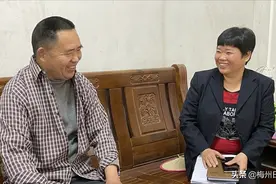 她，51岁，村里第一位女支书，来看她的过人之处图片