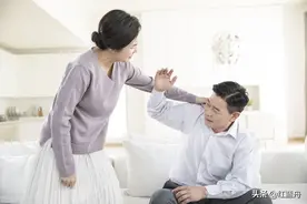嫌隙（小小说）图片