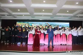 青春"圣"宴·"诞"愿有你，这场晚会燃爆整个平安夜图片