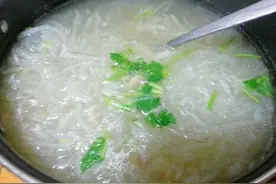 这些蔬菜汤，成本只需几块钱，简单几分钟就做好，好喝又营养图片