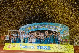 夏日炎炎 有你超“甜”花小第二届“甜蜜杯”家长足球赛圆满结束图片