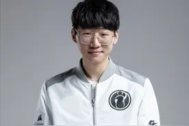 LOL：“未经他人苦，莫劝他人善！”PDD评价宁王和德云色撕逼一事图片