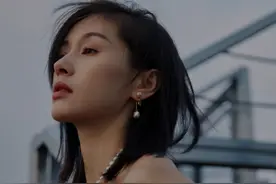 王子文接下新代言，新造型精致摩登，不愧是最爱的“曲妖精”图片