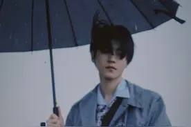 王俊凯对抑郁传闻正面解释，脑回路奇怪，被疑整容反而很高兴？图片