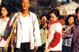 《篱笆·女人和狗》：任何人娶了狗剩媳妇，都会过得很好图片