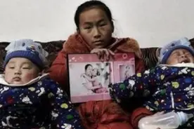 11岁的她成了双胞胎“妈妈”，看完好心酸图片