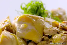 分享白斩鸡的居家做法，肉嫩鲜香，营养好吃，不错的家常美味图片